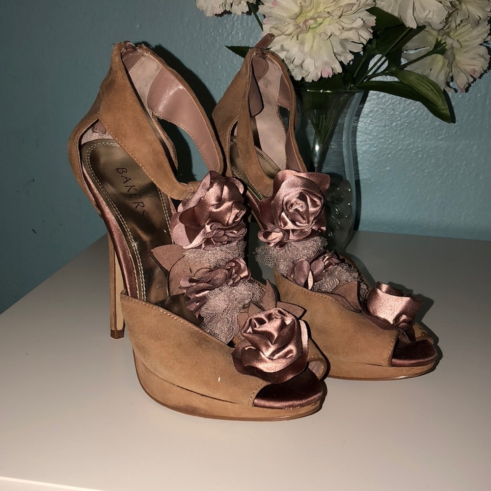 Bakers Nude Heels